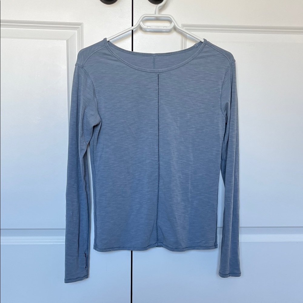 Lululemon Superb Long Sleeve Women's Top - Picture 4 of 10